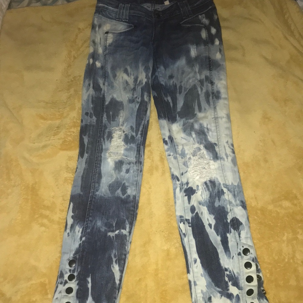 Bebe jeans